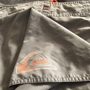 QuickSilver Board Shorts Size 33